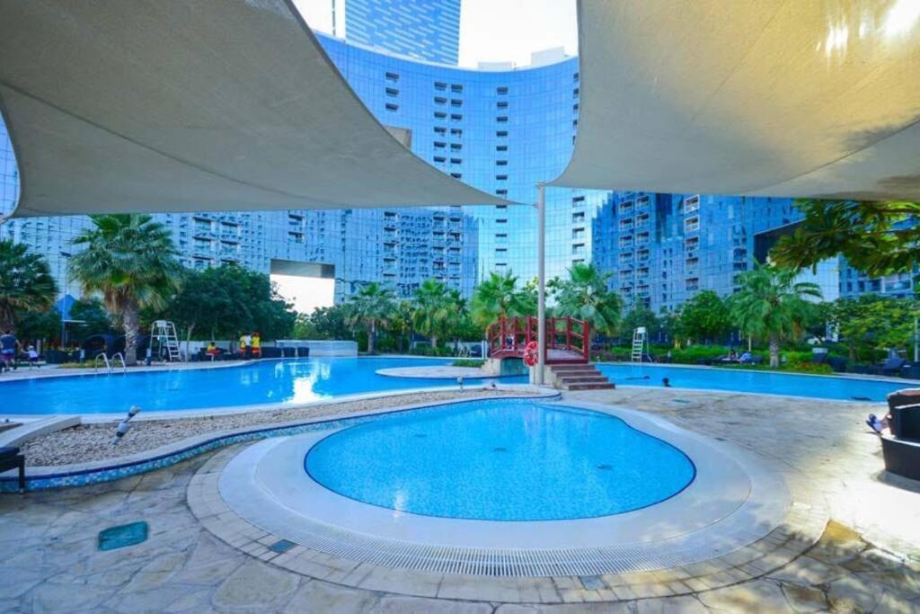 Cozy 1Br In Iconic Tower Apartment Abu Dhabi Exterior photo